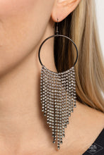 Load image into Gallery viewer, Paparazzi Streamlined Shimmer - Black
