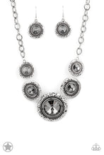 Load image into Gallery viewer, Paparazzi Global Glamour - Silver
