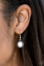 Load image into Gallery viewer, Paparazzi Ruler of The Roost - Blue