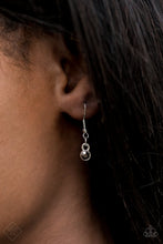 Load image into Gallery viewer, Paparazzi Leave it to LUXE - Silver