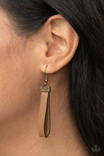 Load image into Gallery viewer, Paparazzi Majorly Moonstruck - Brass