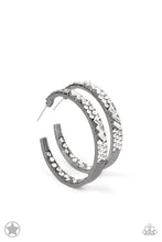 Load image into Gallery viewer, Paparazzi GLITZY By Association - Gunmetal