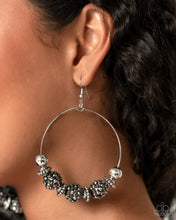 Load image into Gallery viewer, Paparazzi I Can Take a Compliment - Silver
