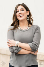 Load image into Gallery viewer, Paparazzi Fiercely 5th Avenue - Complete Trend Blend
