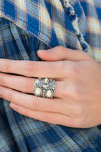 Load image into Gallery viewer, Paparazzi Simply Santa Fe - Complete Trend Blend
