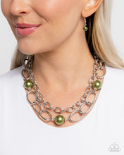 Load image into Gallery viewer, Paparazzi Top of My List - Green
