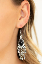 Load image into Gallery viewer, Paparazzi Bling Bliss - Black
