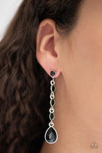 Load image into Gallery viewer, Paparazzi Must Love Diamonds - Black
